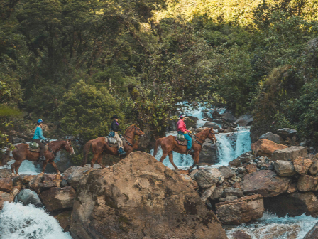 Ride to Machu Picchu, Peru 